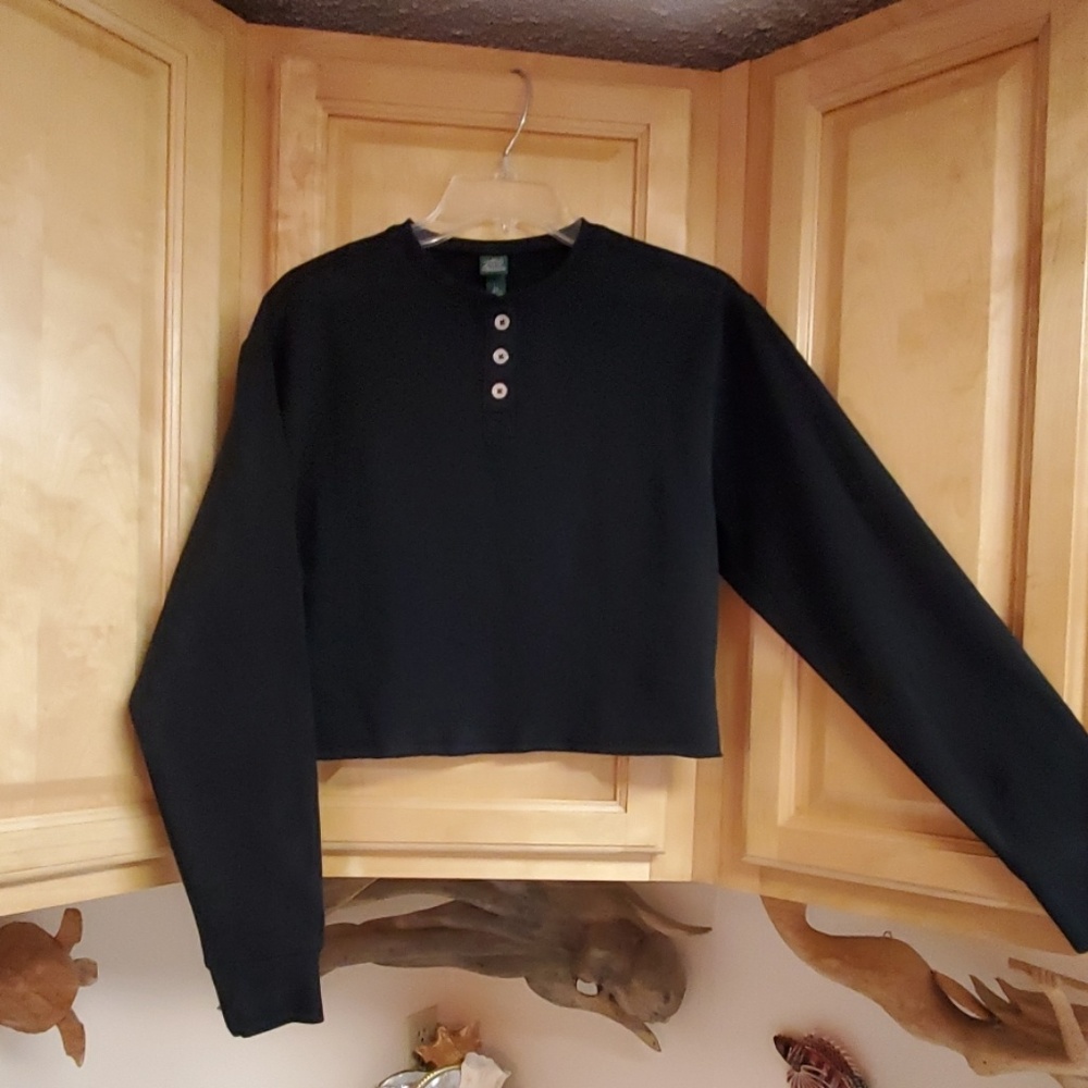 NWT Wild Fable Cropped Sweatshirt With Buttons XS